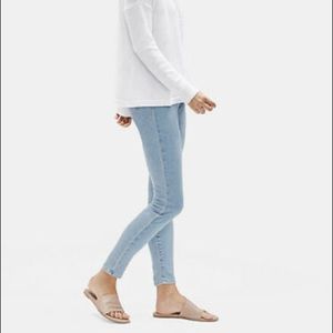 Eileen Fisher Elastic Waist Pull-On Jeans size XS